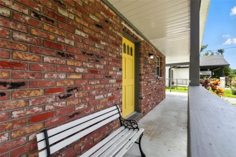 House in Tampa, Florida 2 bedrooms, 108.14 sq.m. № 1854683 - photo 3