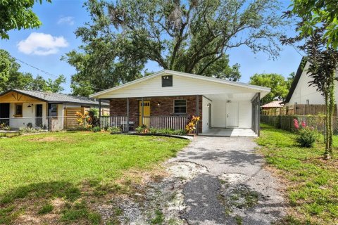 House in Tampa, Florida 2 bedrooms, 108.14 sq.m. № 1854683 - photo 2