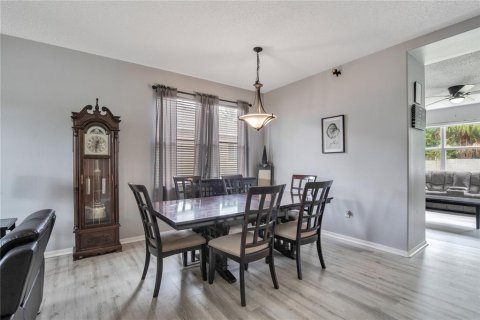 Villa ou maison à vendre à Orlando, Floride: 5 chambres, 271.18 m2 № 1835184 - photo 6