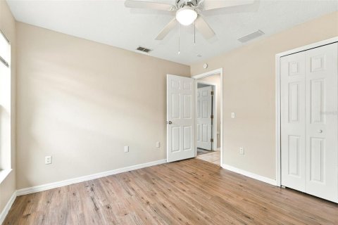 Villa ou maison à louer à Orlando, Floride: 3 chambres, 124.67 m2 № 2390875 - photo 9