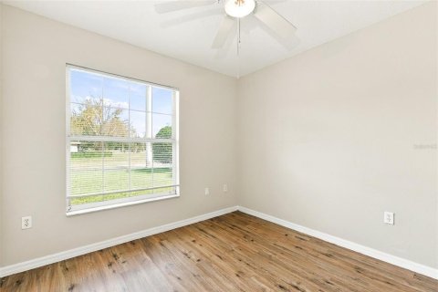 Villa ou maison à louer à Orlando, Floride: 3 chambres, 124.67 m2 № 2390875 - photo 8