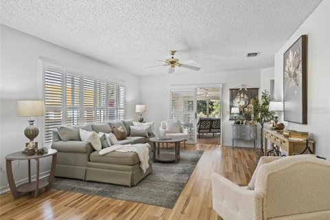 Villa ou maison à vendre à The Villages, Floride: 2 chambres, 135.82 m2 № 1885945 - photo 12