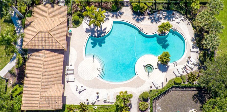 Touwnhouse à Parkland, Floride 3 chambres, 130.16 m2 № 1945129