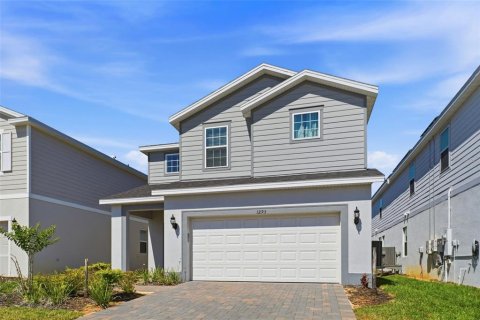 House in Clermont, Florida 6 bedrooms, 290.51 sq.m. № 2212394 - photo 4