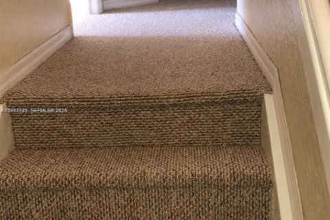 Townhouse in Florida City, Florida 3 bedrooms № 2043007 - photo 4