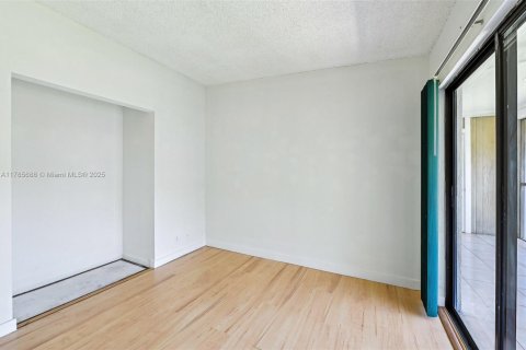 Condominio en venta en Delray Beach, Florida, 2 dormitorios, 87.33 m2 № 1731816 - foto 17