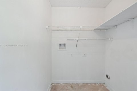 Condominio en venta en Delray Beach, Florida, 2 dormitorios, 87.33 m2 № 1731816 - foto 25
