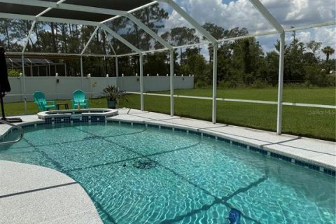House in Palm Coast, Florida 3 bedrooms, 198.72 sq.m. № 1852841 - photo 5