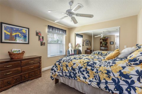House in Palm Coast, Florida 3 bedrooms, 198.72 sq.m. № 1852841 - photo 17