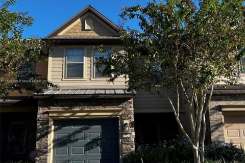 Townhouse in Jacksonville, Florida 3 bedrooms № 1863519 - photo 1