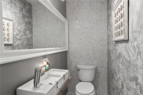 Купить виллу или дом в Сарасота, Флорида 9 комнат, 200.3м2, № 1518870 - фото 15