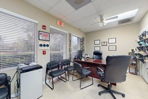Купить коммерческую недвижимость в Палм-Кост, Флорида 88.44м2, № 2299136 - фото 9
