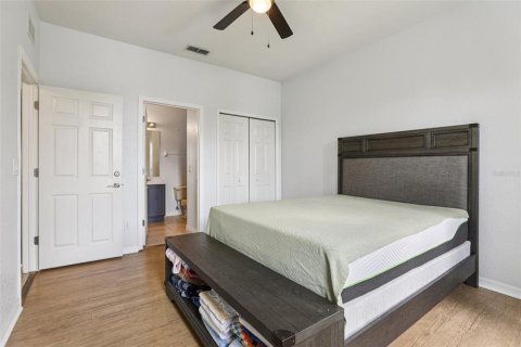 Townhouse in Davenport, Florida 4 bedrooms, 172.43 sq.m. № 1815295 - photo 21