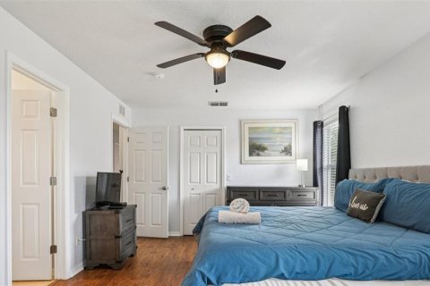 Townhouse in Davenport, Florida 4 bedrooms, 172.43 sq.m. № 1815295 - photo 9