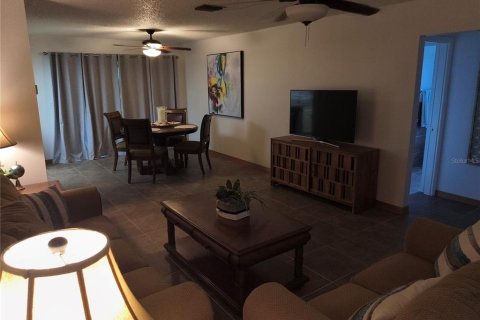 Appartement à louer à Englewood, Floride: 2 chambres, 127.55 m2 № 1871099 - photo 7