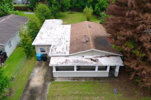 House in Orlando, Florida 3 bedrooms, 106.56 sq.m. № 2291630 - photo 29
