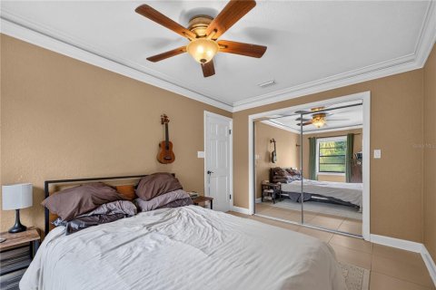 House in Orlando, Florida 3 bedrooms, 106.56 sq.m. № 2291630 - photo 18