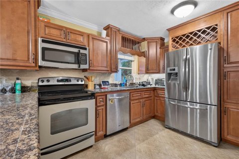 House in Orlando, Florida 3 bedrooms, 106.56 sq.m. № 2291630 - photo 6