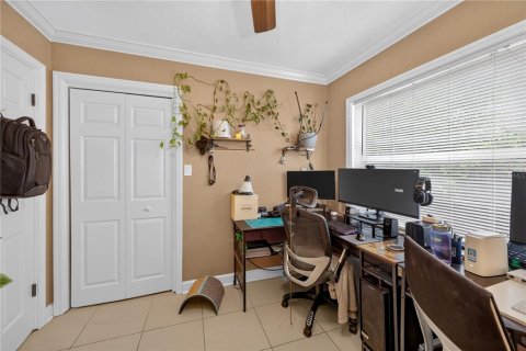 House in Orlando, Florida 3 bedrooms, 106.56 sq.m. № 2291630 - photo 22