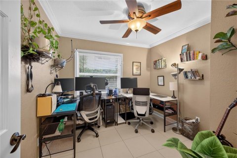 House in Orlando, Florida 3 bedrooms, 106.56 sq.m. № 2291630 - photo 21