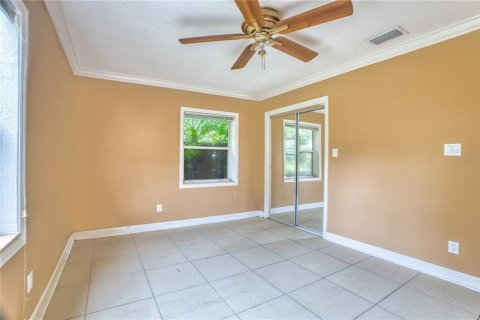 House in Orlando, Florida 3 bedrooms, 106.56 sq.m. № 2291630 - photo 20