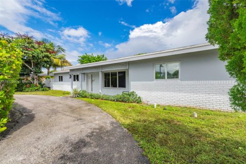 Casa en Wilton Manors, Florida 4 dormitorios, 163.6 m2 № 2055173