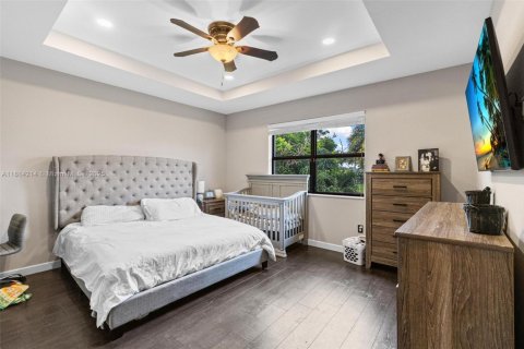 Купить виллу или дом в Хомстед, Флорида 5 спален, 231.51м2, № 1896764 - фото 17