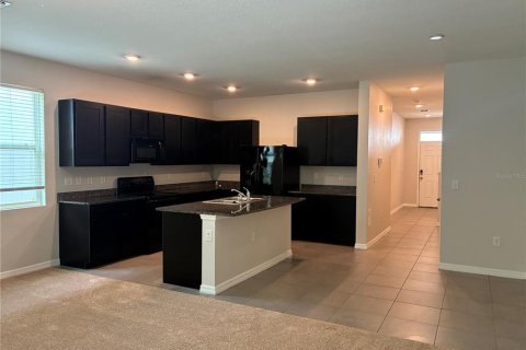 Adosado en alquiler en Wesley Chapel, Florida, 3 dormitorios, 163.32 m2 № 1834803 - foto 4