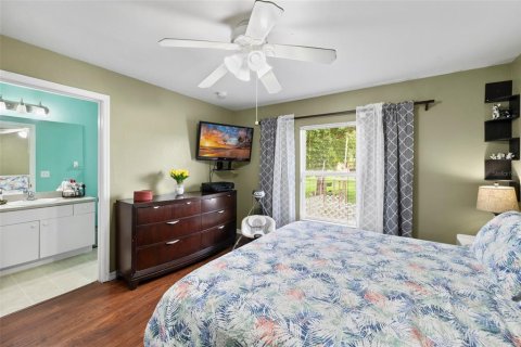 House in Lehigh Acres, Florida 3 bedrooms, 131.74 sq.m. № 1417514 - photo 22
