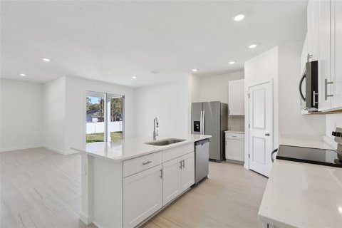 Villa ou maison à vendre à Palm Coast, Floride: 4 chambres, 168.8 m2 № 2148561 - photo 4