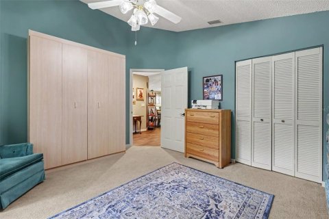 House in Ocala, Florida 2 bedrooms, 169.18 sq.m. № 2236384 - photo 11