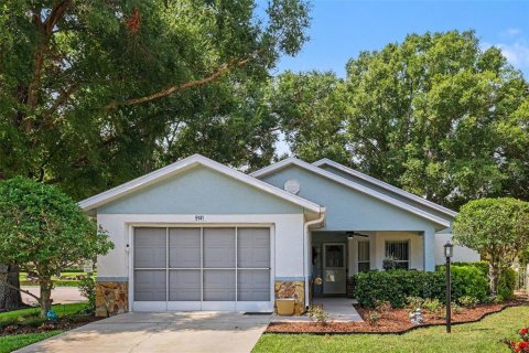 House in Ocala, Florida 2 bedrooms, 169.18 sq.m. № 2236384
