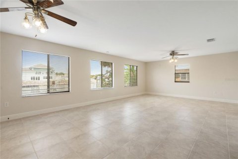 Casa en venta en New Port Richey, Florida, 3 dormitorios, 249.91 m2 № 1673905 - foto 23