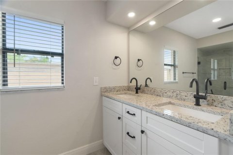 Casa en venta en New Port Richey, Florida, 3 dormitorios, 249.91 m2 № 1673905 - foto 18