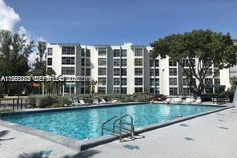 Apartamento en Sunny Isles Beach, Florida 1 dormitorio, 49.8 m2 № 2026459