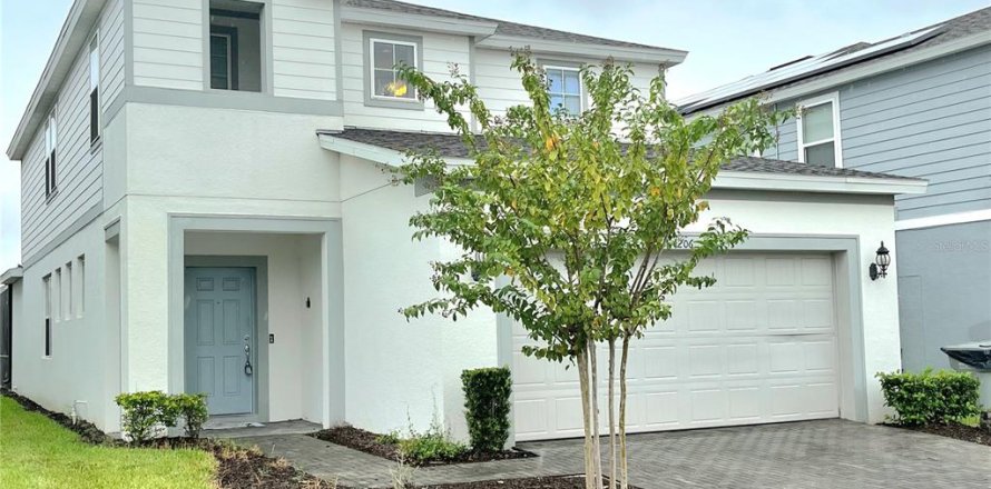 Villa ou maison à Davenport, Floride 5 chambres, 243.5 m2 № 2408218