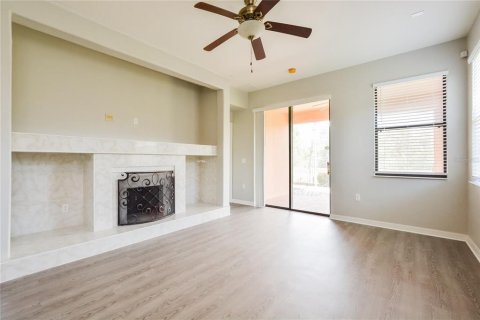 Casa en venta en Kissimmee, Florida, 2 dormitorios, 143.35 m2 № 1740511 - foto 3