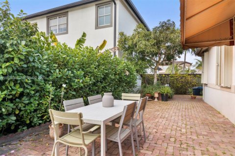 Купить виллу или дом в Майами, Флорида 4 спальни, № 1986211 - фото 30