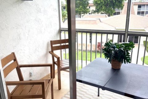 Купить кондоминиум в Палм Спрингс, Флорида 3 комнаты, 60.39м2, № 2084096 - фото 12