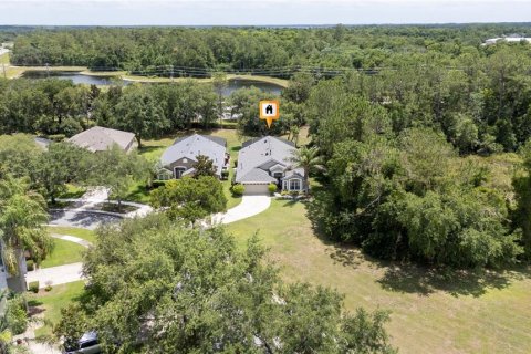 Casa en Orlando, Florida 4 dormitorios, 192.12 m2 № 2129038