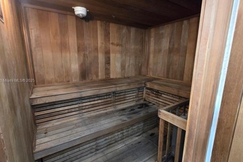 Купить кондоминиум в Авентура, Флорида 2 спальни, 126.44м2, № 1842912 - фото 21