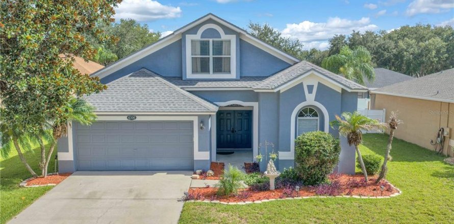 Casa en Valrico, Florida 4 dormitorios, 220.09 m2 № 2222778