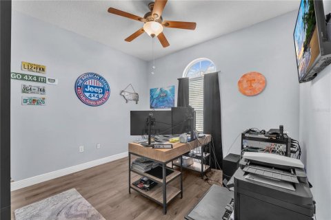 Casa en venta en Valrico, Florida, 4 dormitorios, 220.09 m2 № 2222778 - foto 28