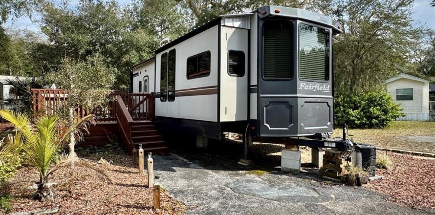 Terrain à Fort MC Coy, Floride № 2201916