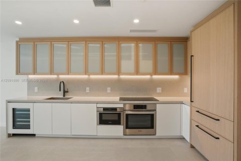 Copropriété à louer à Miami, Floride: 1 chambre, 80.27 m2 № 2385135 - photo 3