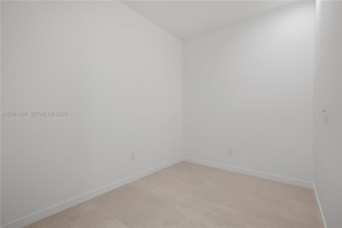 Copropriété à louer à Miami, Floride: 1 chambre, 80.27 m2 № 2385135 - photo 13