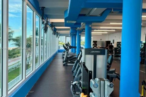 Condo in Miami Beach, Florida, 2 bedrooms  № 1953619 - photo 26