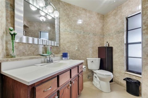 Villa ou maison à vendre à Spring Hill, Floride: 3 chambres, 206.43 m2 № 2400046 - photo 8