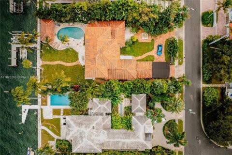 Villa ou maison à louer à Miami Beach, Floride: 10 chambres, 869.57 m2 № 1927237 - photo 6