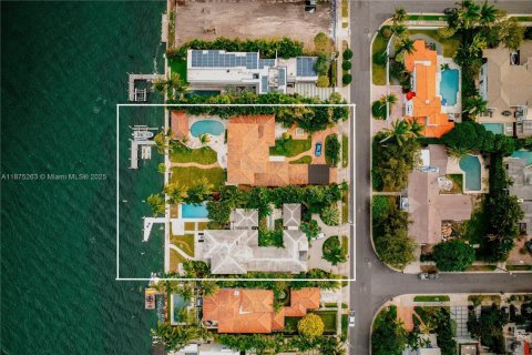 Villa ou maison à louer à Miami Beach, Floride: 10 chambres, 869.57 m2 № 1927237 - photo 5